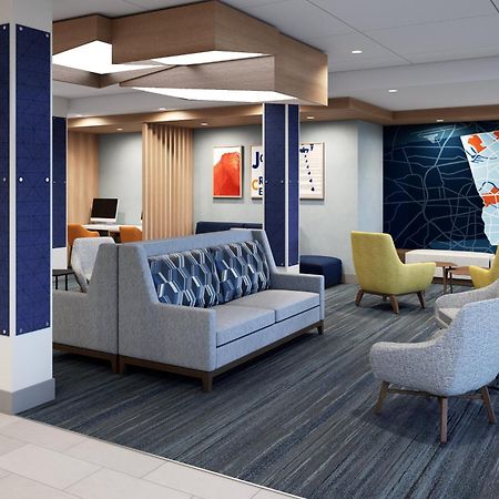 Holiday Inn Express & Suites - Hollister By Ihg Екстер'єр фото