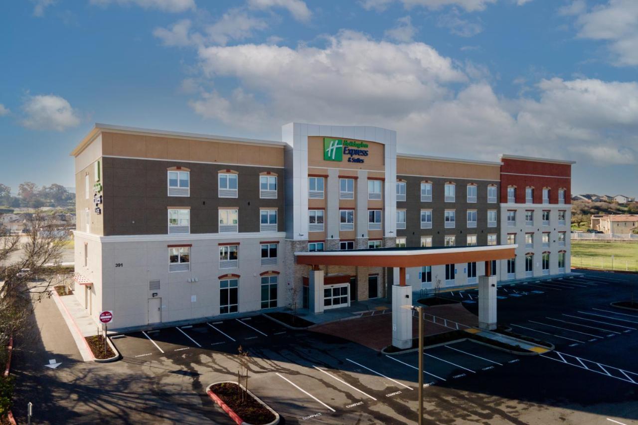 Holiday Inn Express & Suites - Hollister By Ihg Екстер'єр фото