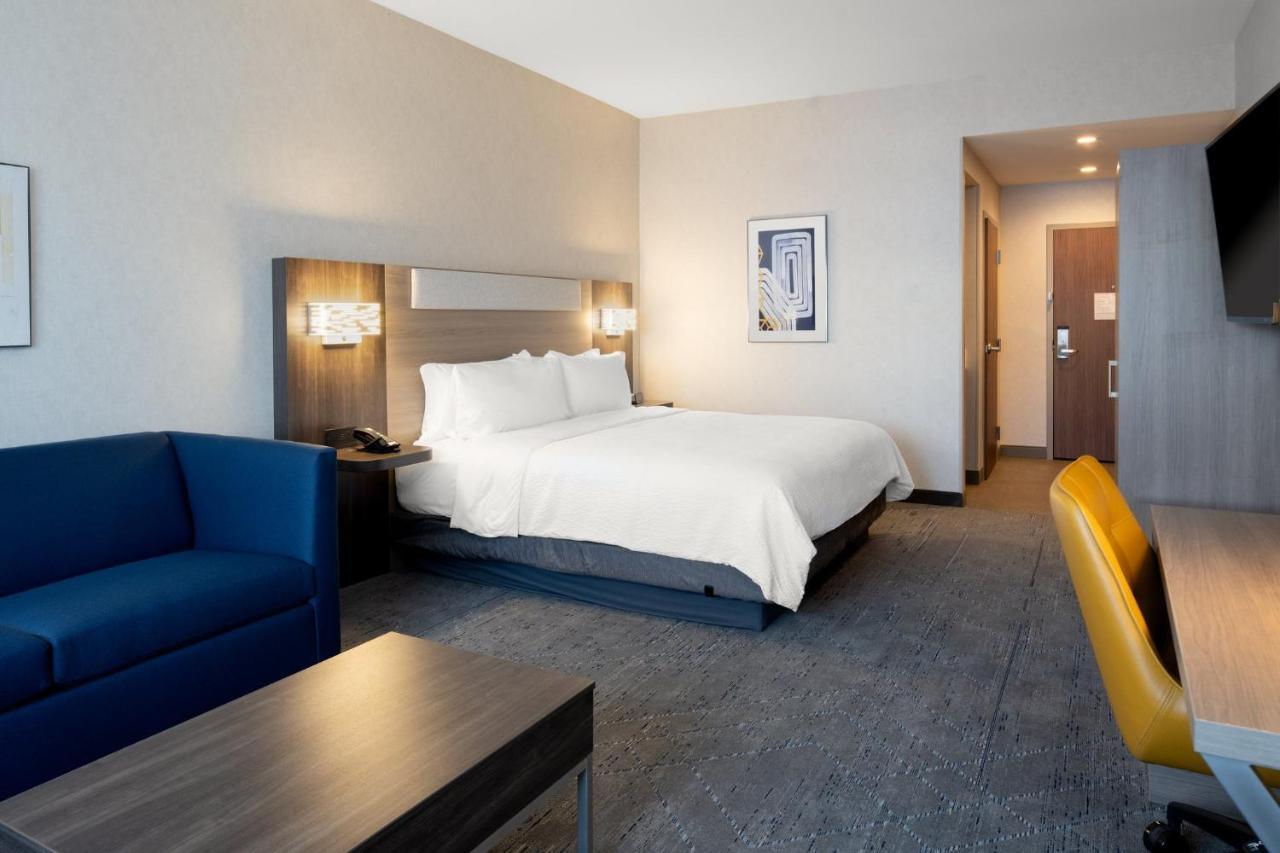 Holiday Inn Express & Suites - Hollister By Ihg Екстер'єр фото